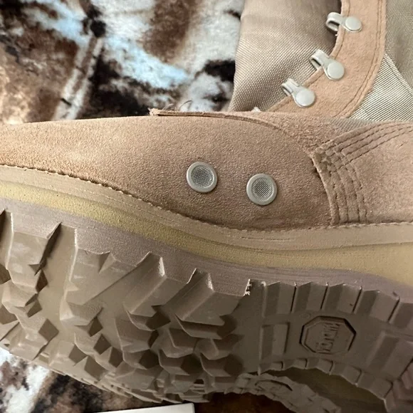 New. McRae Hot Weather Leather Boots. 11 W. Vibram Soles. Manufactured in USA. - Picture 13 of 16